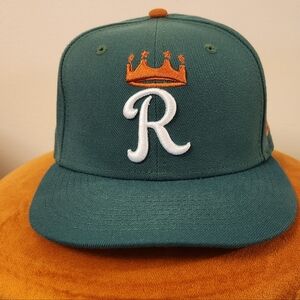 Kansas City Royals R Crown Logo New Era Fitted Hat